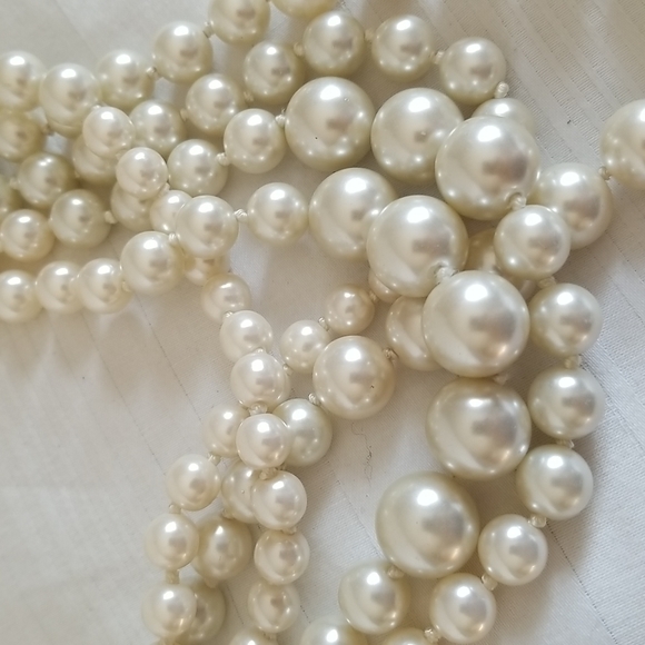 Vintage J Crew Multi Pearl Strand Chunky Necklace - Picture 3 of 4